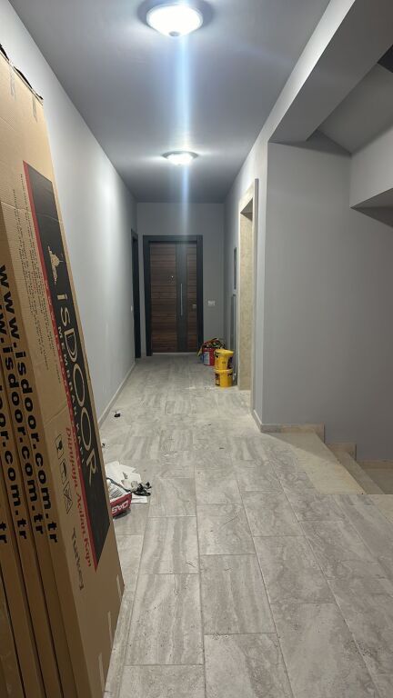 🏢 Appartamento 2+1 in affitto a Paskuqan💰 60.000 lek/mese