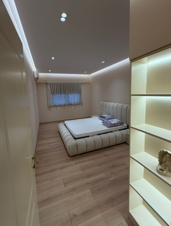 🏢 Apartament me qira 2+1+2 – Vision Plus