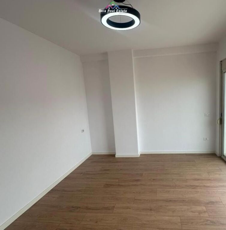 Apartament Ne Shitje 2+1 Tek Kodra e Diellit (ID B120847) Tirane