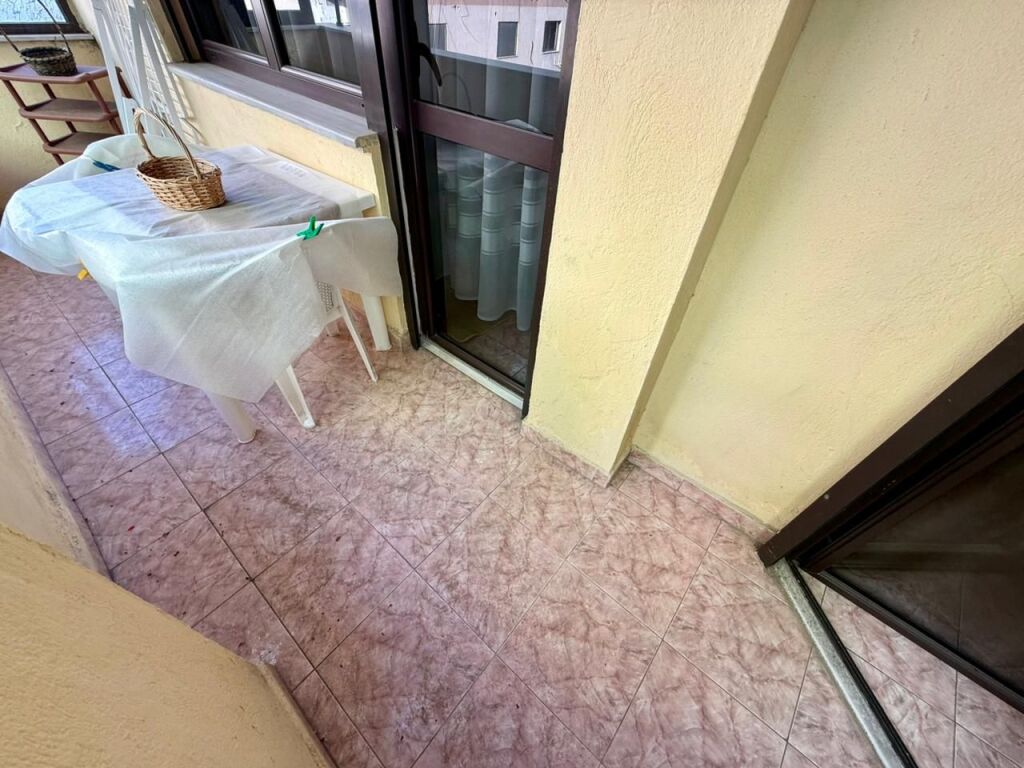📣 AFFITTO Appartamento 2+1+2 Con Balcone 📍 Ish Blloku, Tirana ✨ 💶 Prezzo 90.000 Leke/Mese