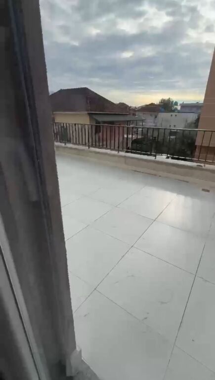 Apartament me qera 2+1+2+verande