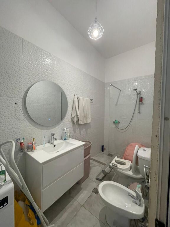 Shitet Apartament 2+1 – Fresk