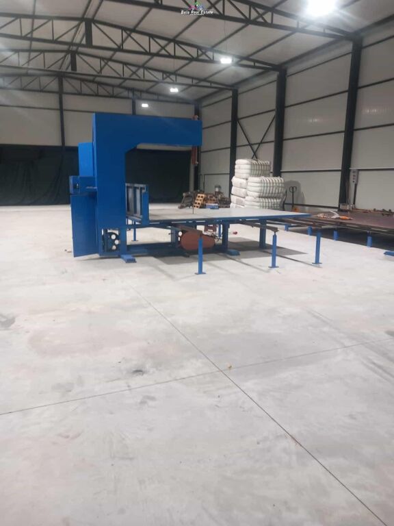 Magazine Me Qera Ne Marikaj (ID BM334) Tirane