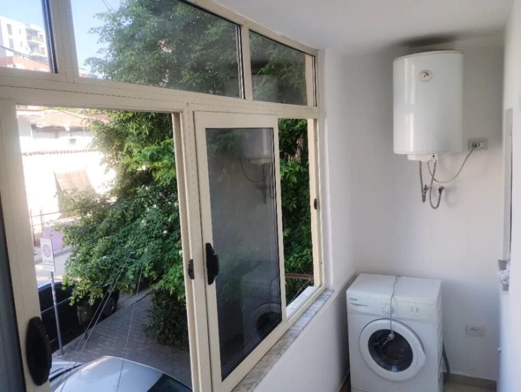 In Affitto Appartamento 2+1+1 Balcone