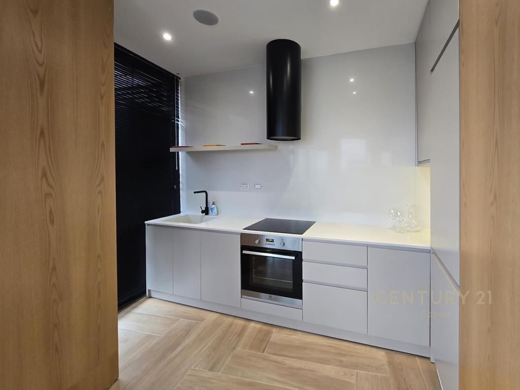 APARTAMENT 1+1 ME QIRA TEK LAKE VIEW