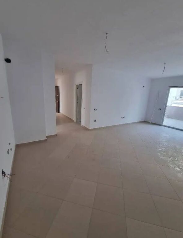 SHITET 2+1 TE FRESKU - TIRANE