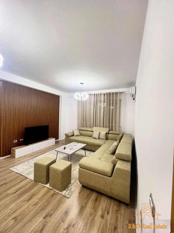 Apartament 1+1 – Liqeni i Thatë, Rruga Hamdi Sina