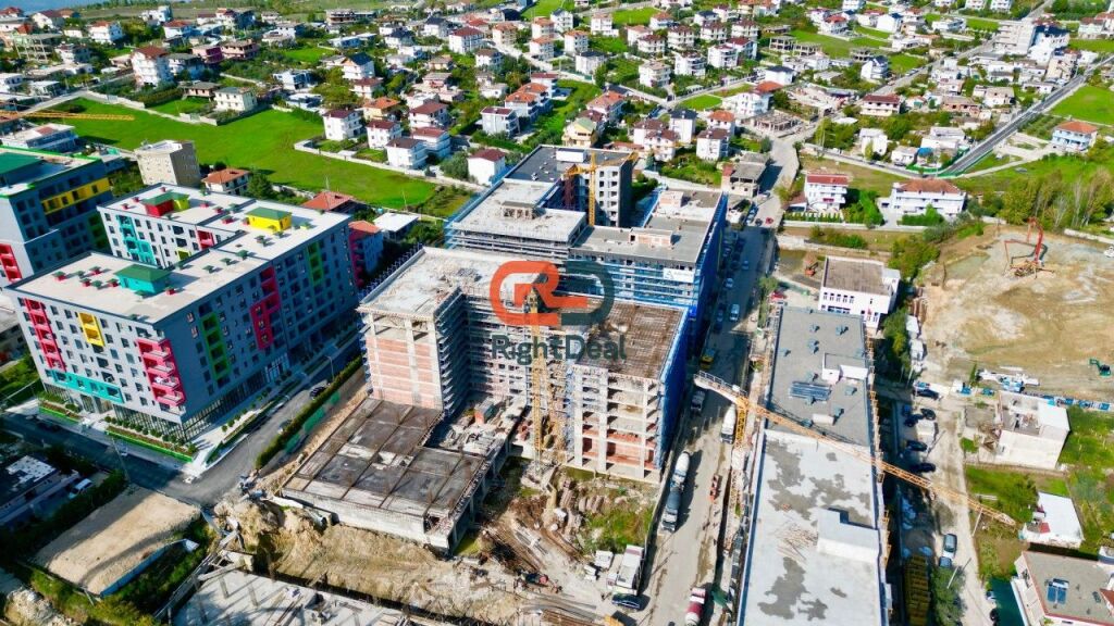 Tek "Ringside Residences", Shitet Apartament 2+1 Me Planimetri Perfekte !!