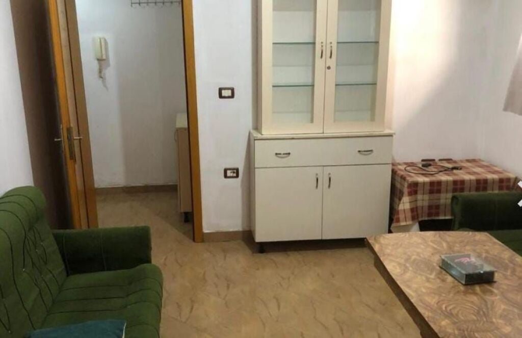 Affitto | Shtëpi private 1 + 1 | Shkolla 9-vjeçare \”Bajram Curri\” | 300 €/mese