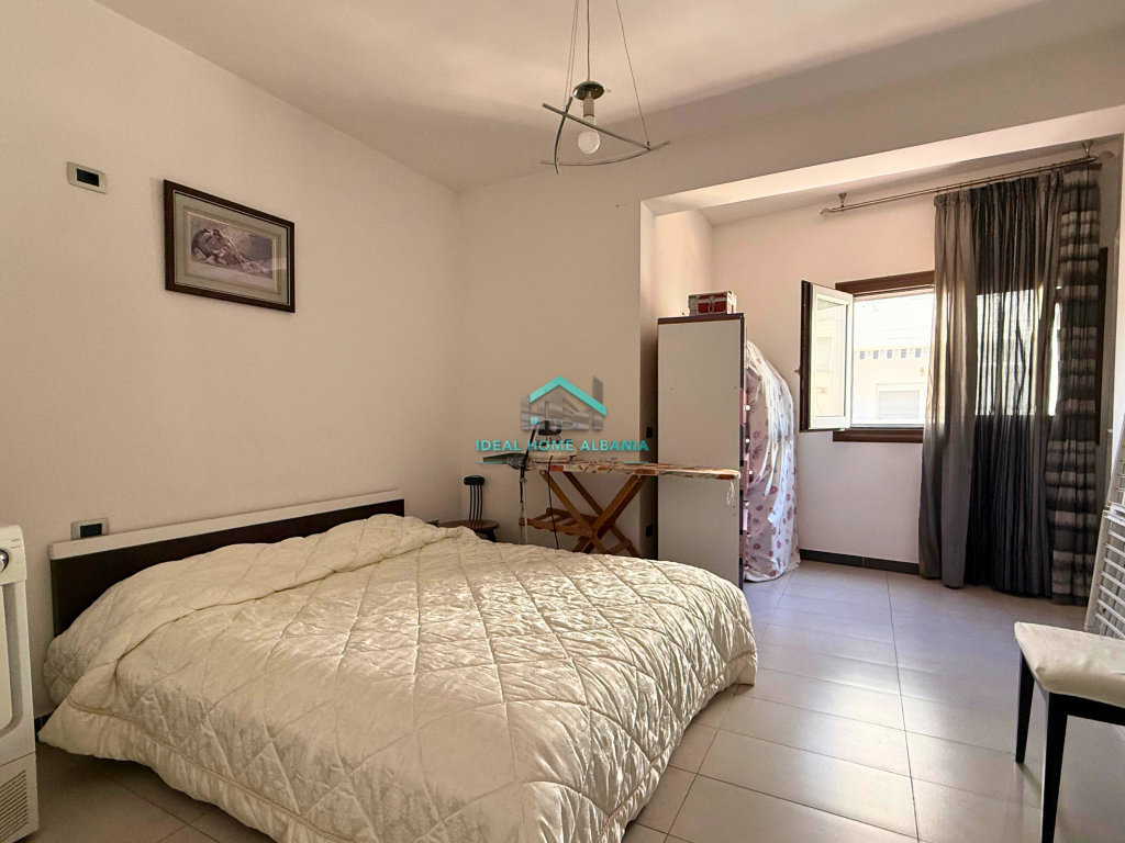 Apartament në shitje – Lungomare, Vlorë