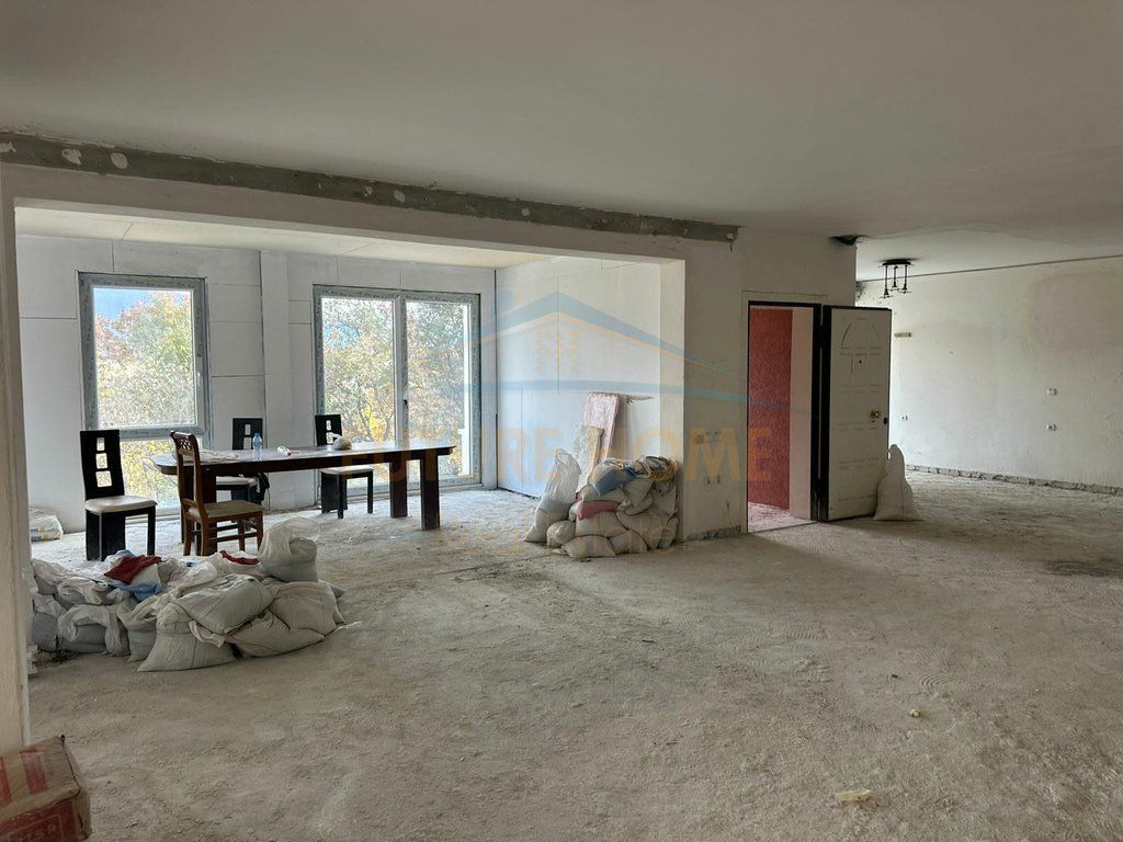 Affitto, Villa di 5 Piani, Kodra e Diellit