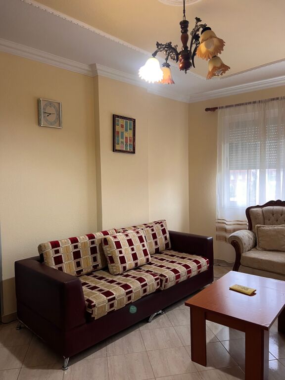 For rent 2+1 Train Station Old Mill 500 thousand lek