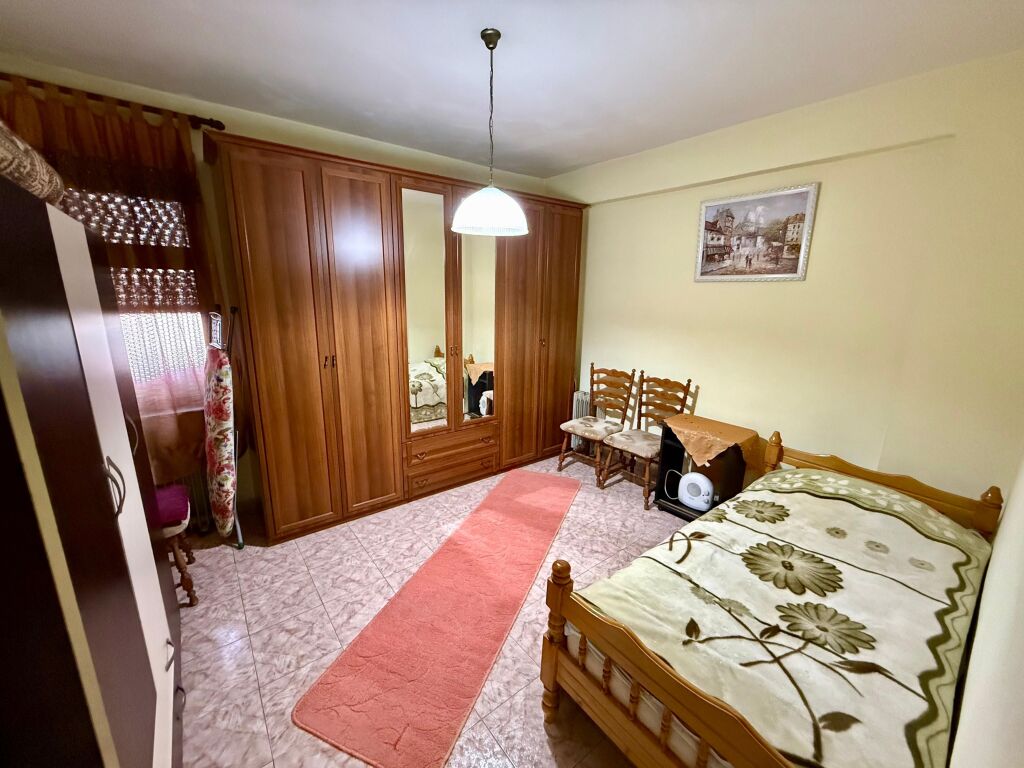 AFFITTO Appartamento 2+1+2 Con Balcone 📍 Ish Blloku, Tirana ✨