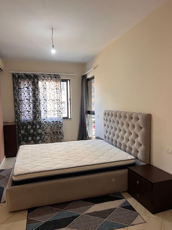 Affittasi 2+1+2 Rotondo Astir 550€