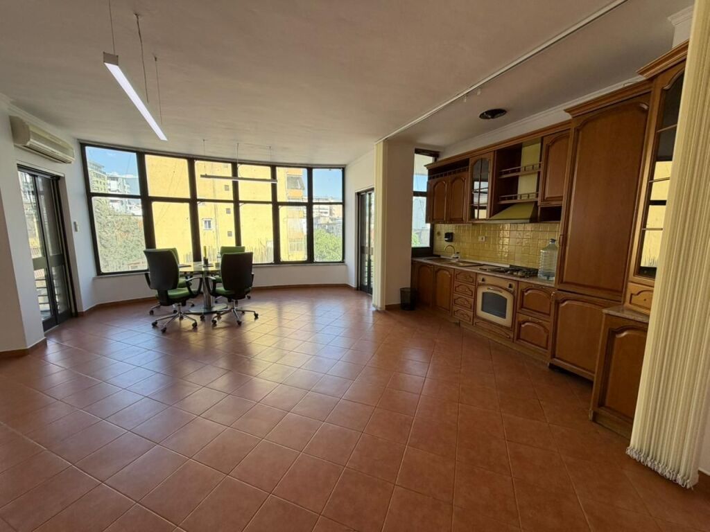 🏢🏡 Jepet me qera 2+1 – Sheshi Willson💰 1000 €/muaj (i diskutueshëm)