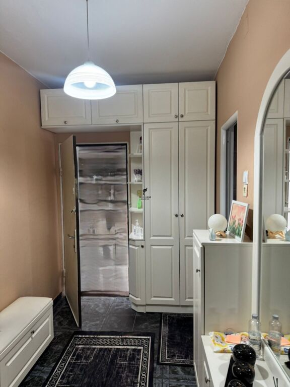 APARTAMENT ME QERA 2+1 VASIL SHANTO 60.000 LEKE FH-71676