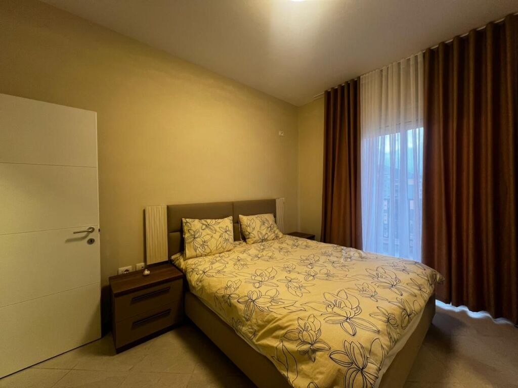 🏡 Super Apartament 2+1 me Qira Afatgjatë – Market Sapori, Vlorë