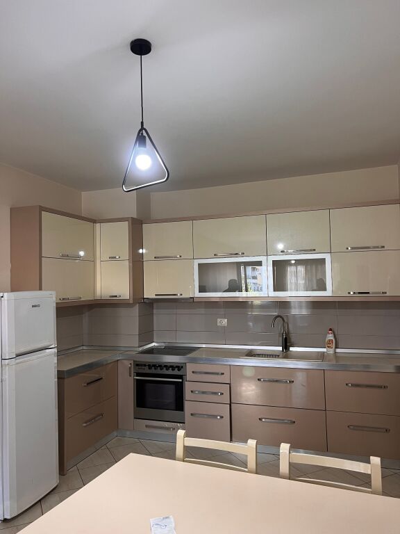 Affittasi 2+1+2 Rotondo Astir 550€