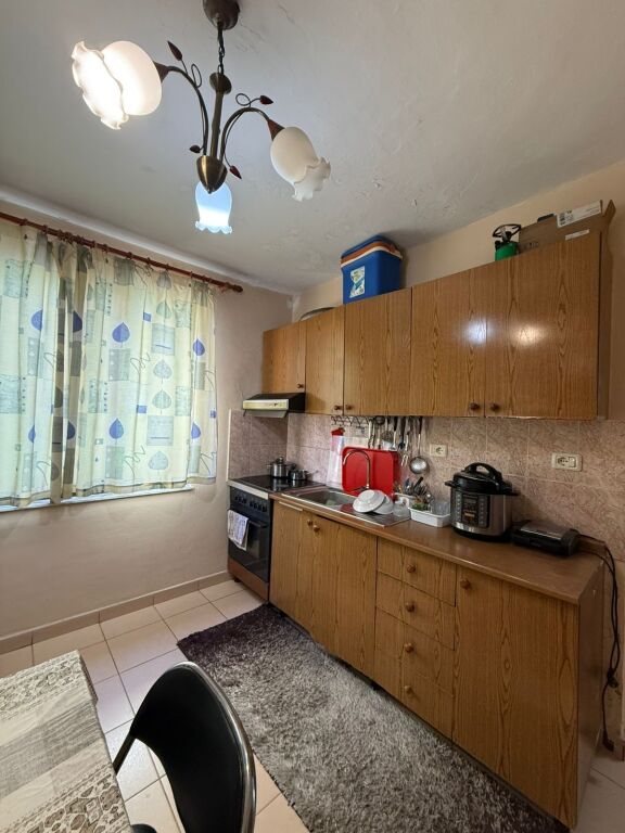 Apartament 3+1 ne shitje , Myslym Shyri