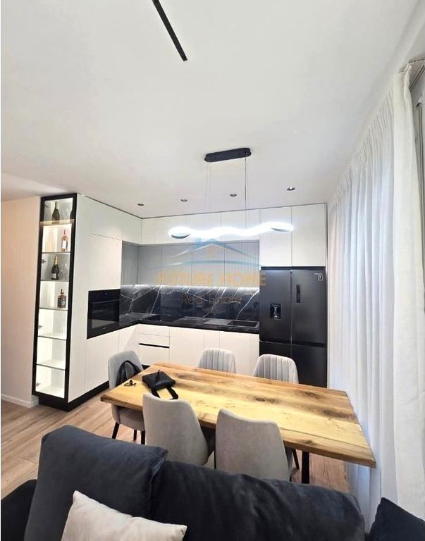 In vendita, Appartamento 2+1+2, Porcellana, Tirana.