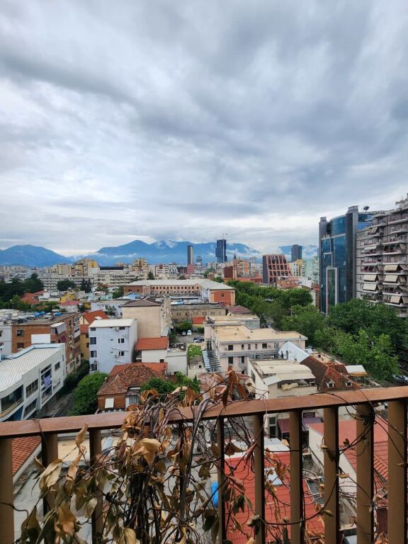 ✨️Me Qira Ultra Zyrë 124m² (📍Garden Building ) ndarë në 3 ambiente pune KATI 7 (Pamje Panoramike) 1000€/Muaj 💥💥