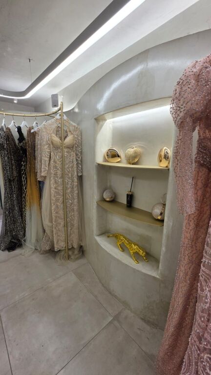 💎 SHITET BIZNESI (BUTIK) – ISH-BLLOK, RRUGË KRYESORE