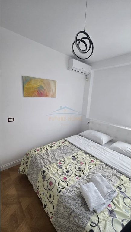 Shiten , 2 - Apartamente , Tirana e Re , Tirane..