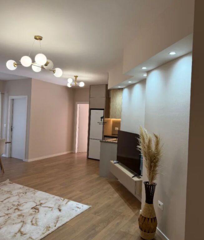 APARTAMENT ME QERA 2+1 YZBERISHT 60.000 LEKE FH-71720