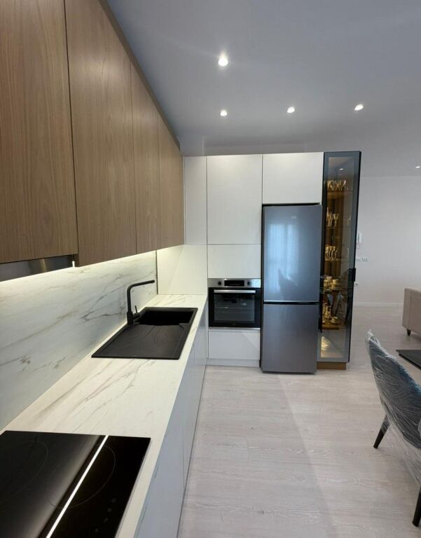 📌Apartament 1+1 me qira + Parkim – Xhamllik