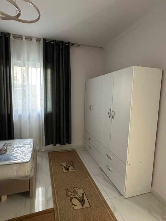 Affitto | Shtëpi private 2 + 1 | Kodra E Priftit | 500 €/mese
