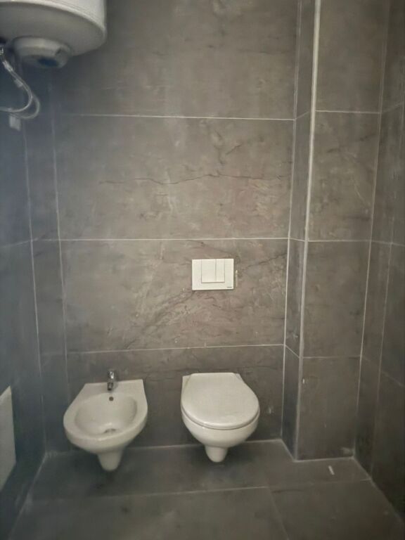 Apartament ne shitje 2+1+2 tek kompleksi E-88