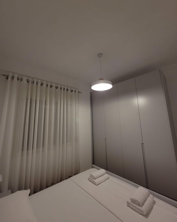 Qera | Apartament 1 + 1 | Rruga e Durrësit | 600 €/muaj