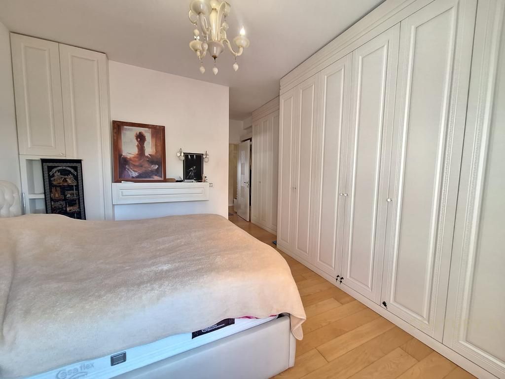 APPARTAMENTO 3+1+2 IN VIA KAVAJES, HIM KOLLI ! 1.200 € /Mese Sup. Totale 128m2