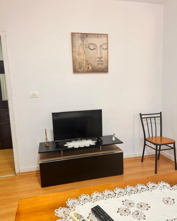 Affitto | Apartament 1 + 1 | Rruga Myslym Shyri | 500 €/mese