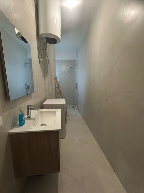 Monolocali moderno in affitto – Fresk -  Prezzo: 27.000 lek/mese !