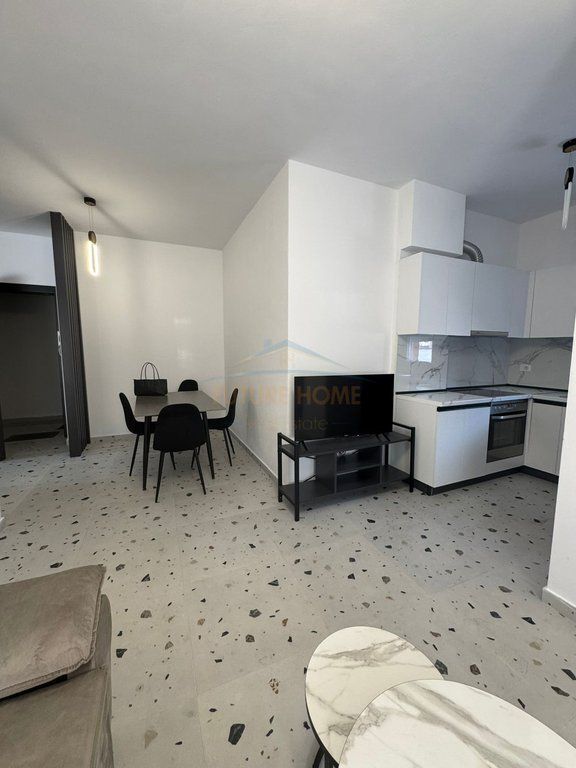 Qera, Apartament 1+1, 5 Maji , Tirane