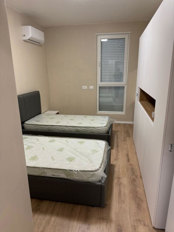 Affitto | Apartament 2 + 1 | Univers CIty | 600 €/mese