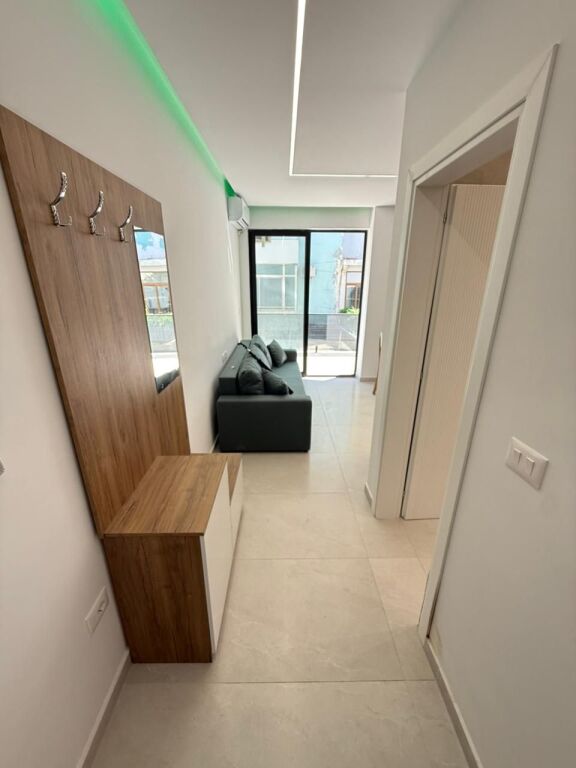 Shitet Garsoniere Në Golem – Pranë Rezidence Liburna