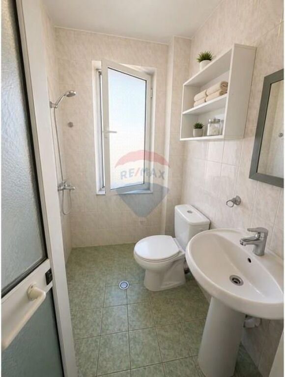 Apartament 2+1 per shitje, rruga Ferit Xhajko!