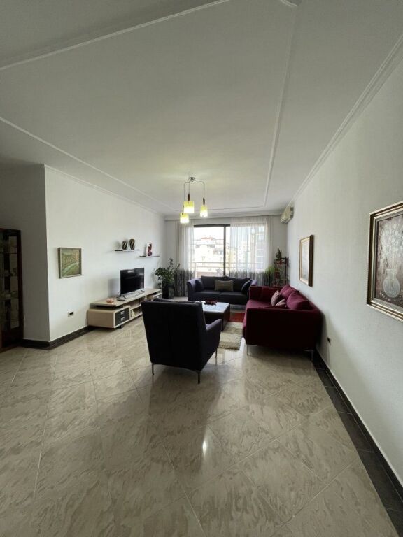 Apartament Me Qera 2+1 Ne Bllok (ID B220821) Tirane