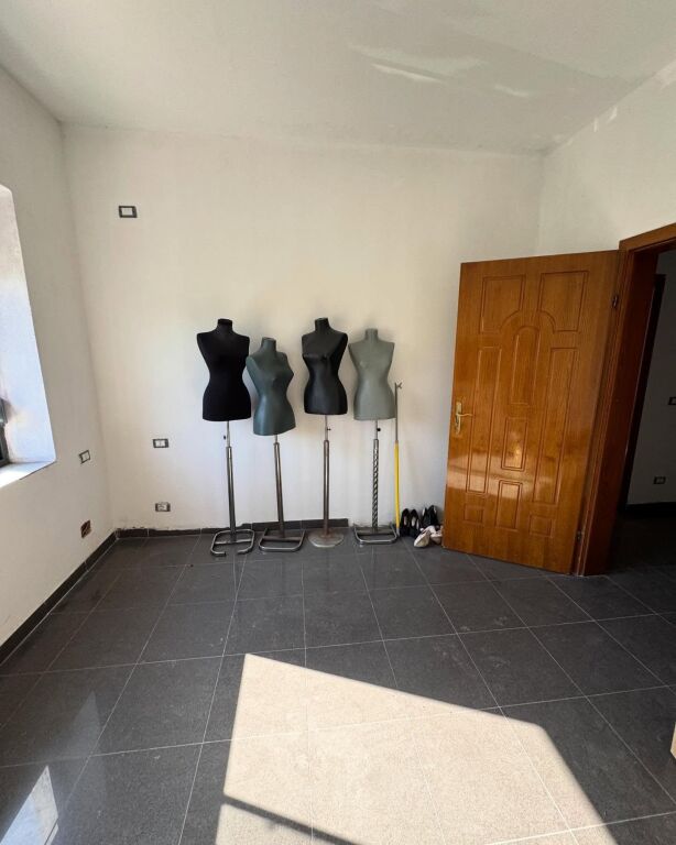 💥Shitet Apartament 1+1 ne qender,Kavaje💥