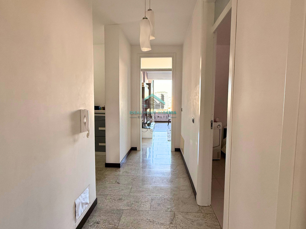 Apartament në shitje – Lungomare, Vlorë