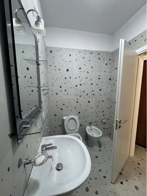 Qera, Apartament 1+1, 5 Maji , Tirane