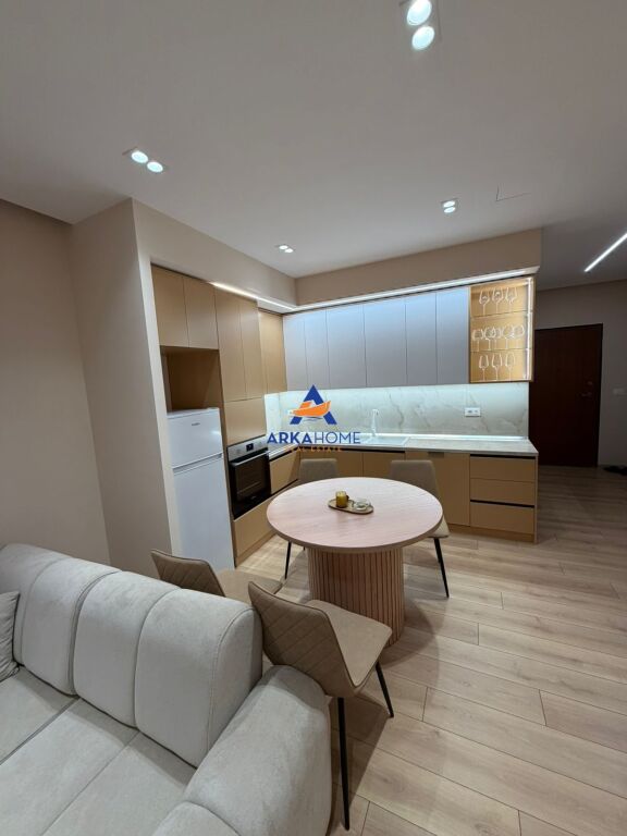 AFFITTASI APPARTAMENTO 2+1+BALCONE "DON BOSKO" 100.000 LEKE