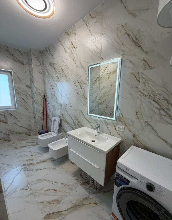 📌Apartament 1+1 me qira + Parkim – Xhamllik