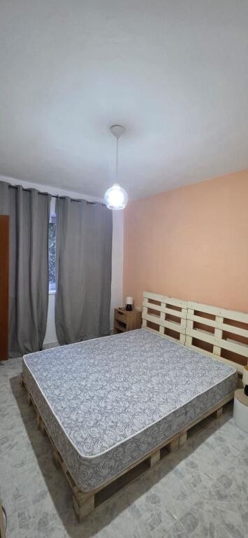 Appartamento 1+1 in affitto in Vasil Shanto/ Vicino a Besnik Sykja