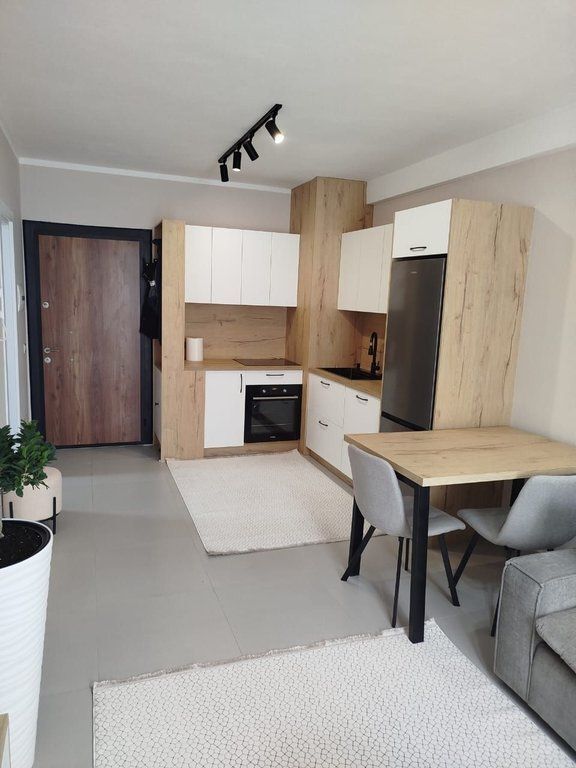Qera, Apartament 1+1+Post Parkimi, Univers City, Tiranë. 500 €