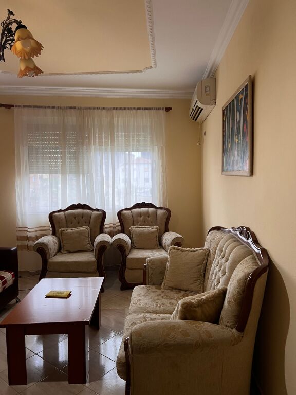 For rent 2+1 Train Station Old Mill 500 thousand lek