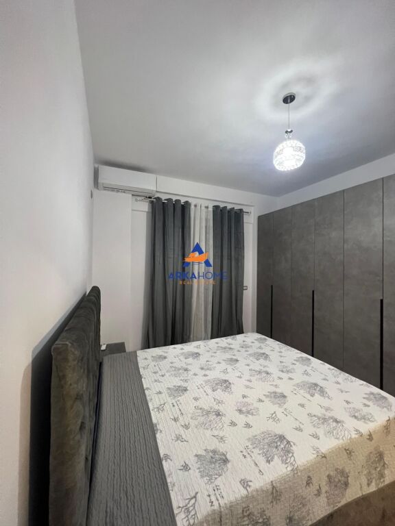 AFFITTASI APPARTAMENTO 1+1+BALCONE "LAGO ASCIUTTO" 60.000 LEKE