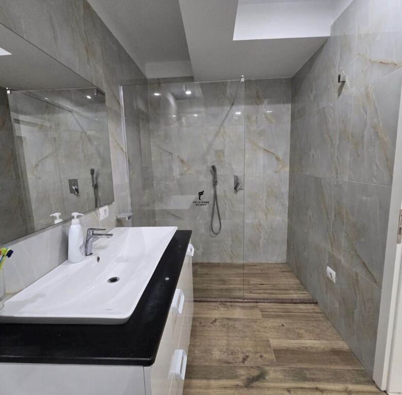 APARTMENT FOR RENT 2+1+2 BAJRAM CURRI BOULEVARD 70,000 LEKE FH-71781